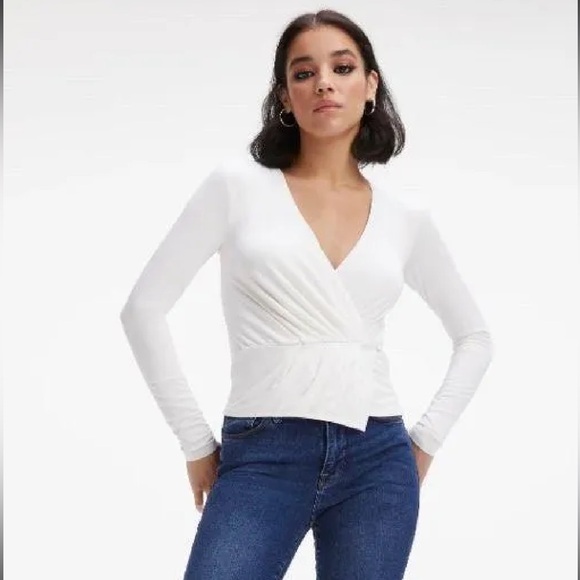 Good American Good Touch Wrap Top - Picture 2 of 6